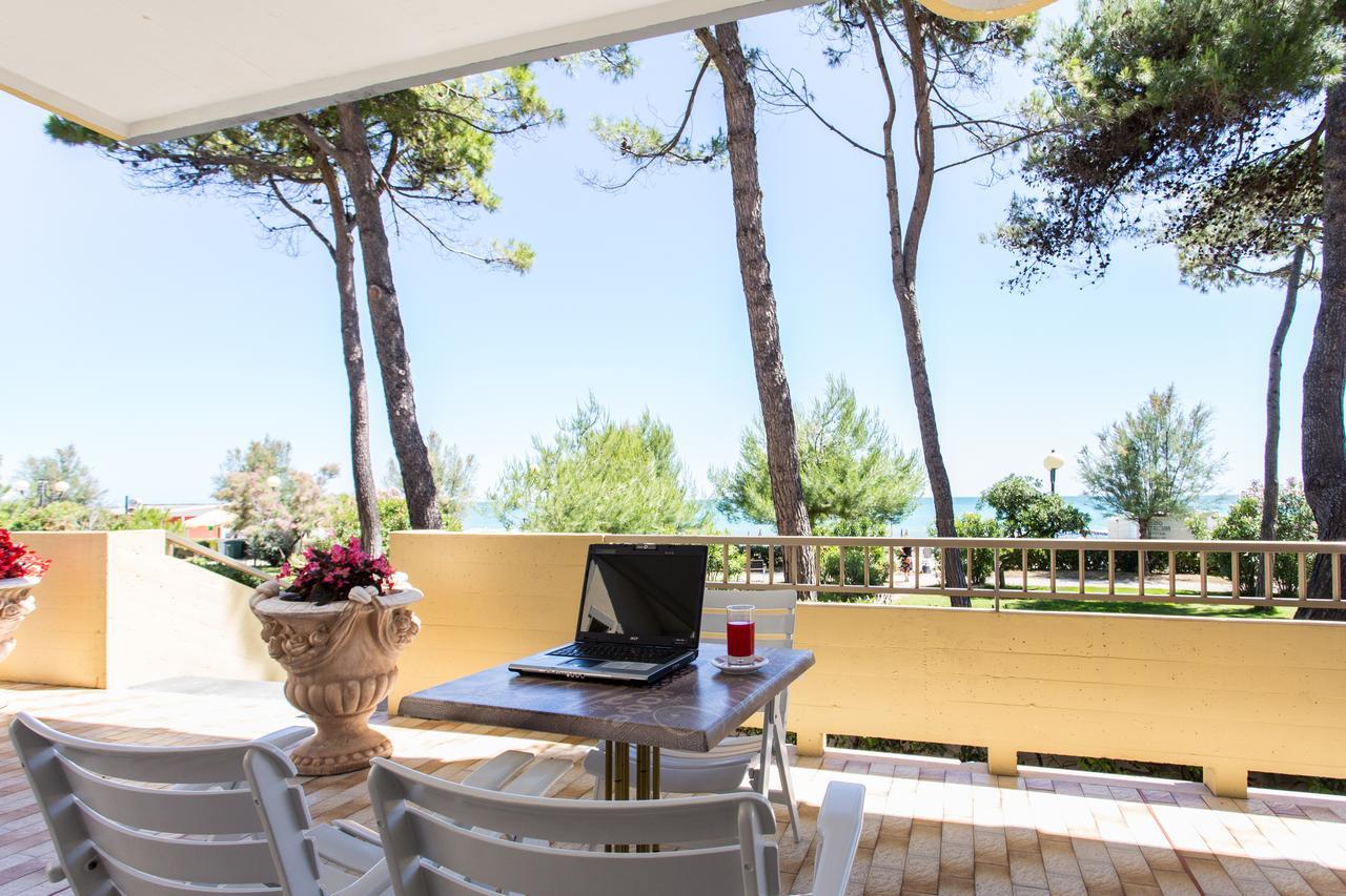 Hotel Abruzzo Pineto Dış mekan fotoğraf