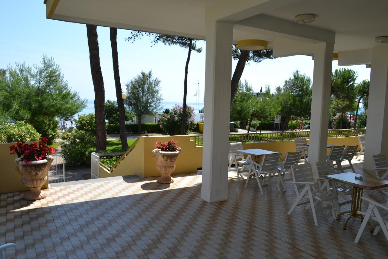 Hotel Abruzzo Pineto Dış mekan fotoğraf