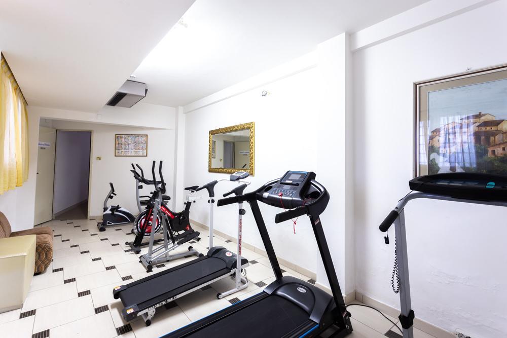 Hotel Abruzzo Pineto Dış mekan fotoğraf