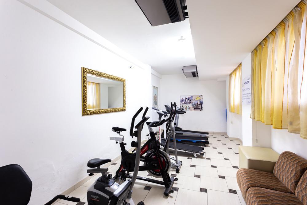 Hotel Abruzzo Pineto Dış mekan fotoğraf