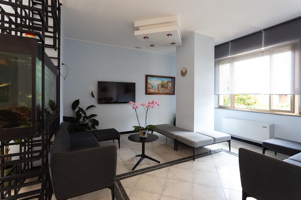 Hotel Abruzzo Pineto Dış mekan fotoğraf